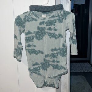 Kate Quinn japanese pine long sleeve lap neck bodysuit & braided headband bundle